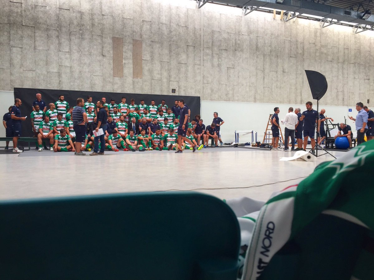 CristopherBreda's tweet photo. #backstage foto di squadra #benettonrugby #leoni #megaproduction #cristopherbreda #rugby #italrugby #errea #shooting #guinnesspro14 https://t.co/rkix55m1dM