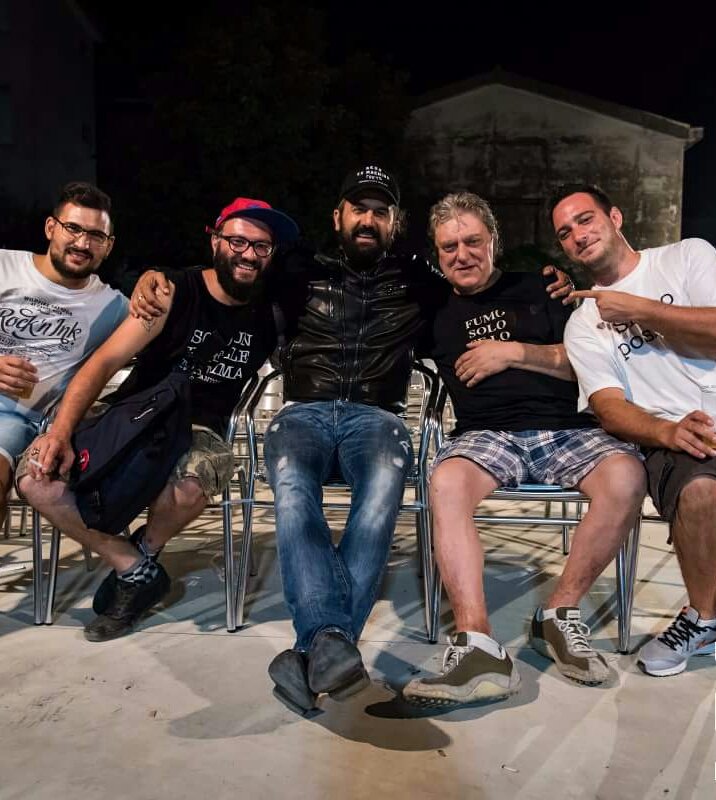 OneManPier's tweet photo. Con gli amici Omar Pedrini e Fabio 'Dandy Bestia' Testoni .. dopo il concerto ad Adria!
Emozione grande essere sul palco con voi! GRAZIE https://t.co/fvu8Ulhr76