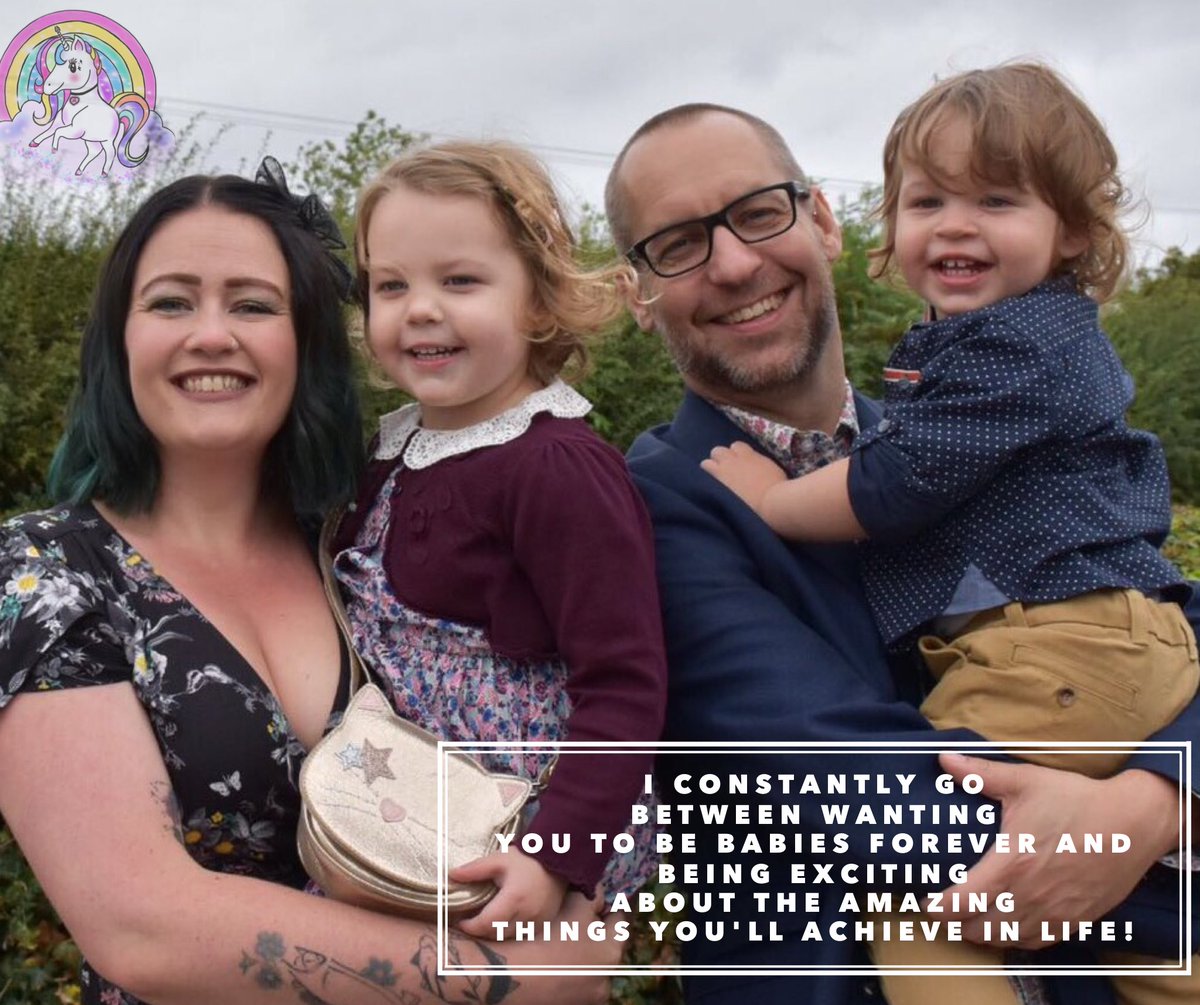 MamasMakeUpBox's tweet image. Who's with me on this one? #staybabies #growup #iwantitall