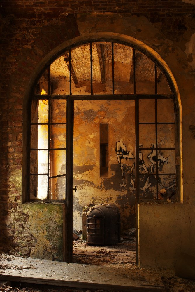 MisoPhotography's tweet photo. #urbex: Manoir P.
https://t.co/CCluGTtDyn
#photography #art #fineart #urbanexploration #abandoned #500pxrtg @urbexa_com #ThePhotoHour https://t.co/AqvG6af0n8