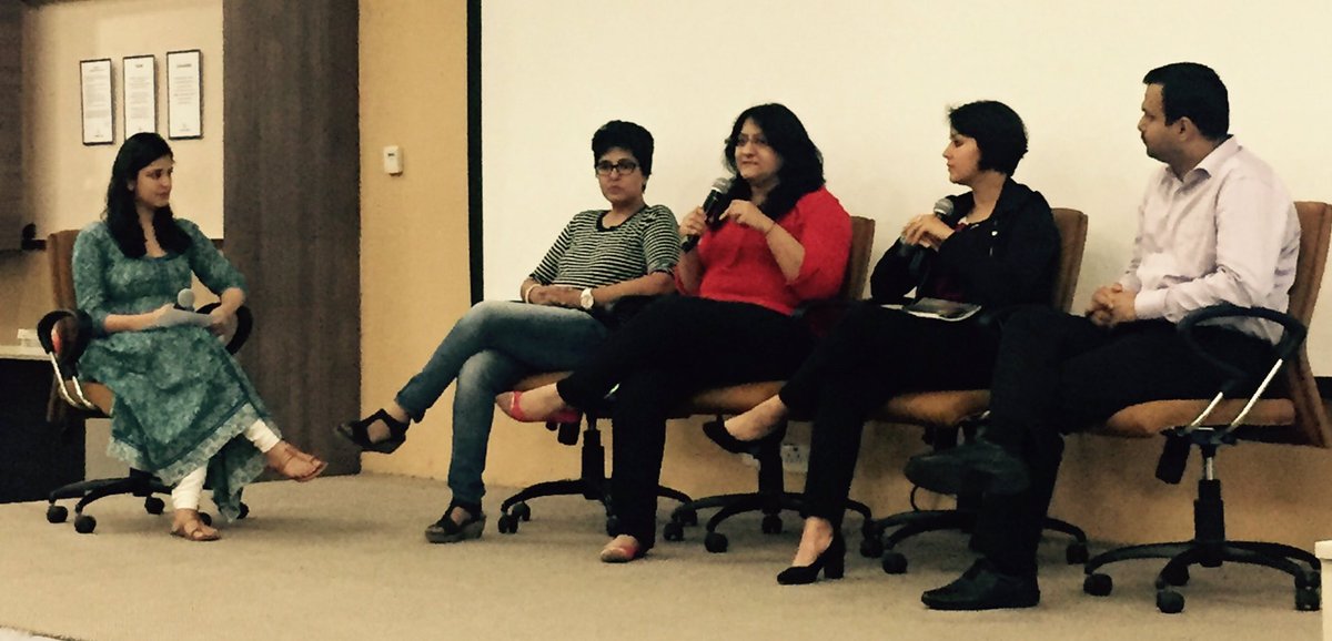 shweta_hr's tweet photo. Amazing discussion at Leadership Huddle #LifeAtSun https://t.co/NQjE10v4bq