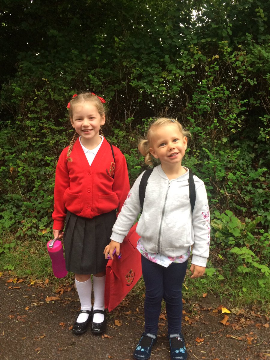 awsom_ovens's tweet photo. #backtoschool https://t.co/ecMbLHduvk