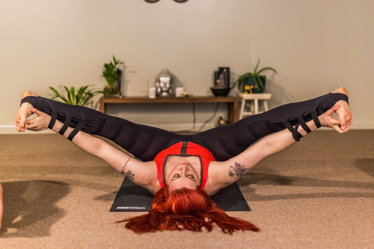 AlavancaFitness's tweet photo. Get Flexi! With Flexi-guru pants from Alavanca Fitness. 
#getflexi #Health #yoga #fitness #activewear #flexibility #yogi #namaste #active https://t.co/8sfNzEAEy2