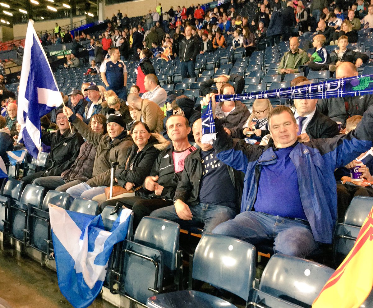 Dirrans_centre's tweet photo. @Hampdenpark for the @ScottishFA match last night. #SCOMLT A great time had by all. Great win for #scotland #rollonoctober #involved https://t.co/nMpGAeQhtG