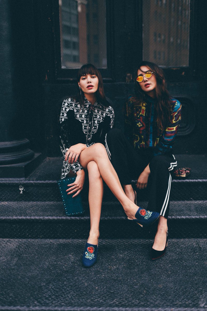 Natalieoffduty's tweet photo. @AnnaSui x @INCStyle at @Macys takes us to the wild west w/ metallic + fringe. #AnnaSuixINC #INCstyle #sponsored https://t.co/rFEx9jFwZH https://t.co/FoaHQTRrfw