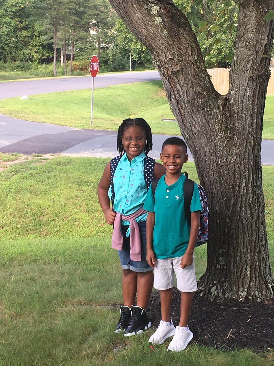 r_mihouse's tweet photo. #foxfirstday Amiya and Chris, JP Ryon Elem, Charles Co. https://t.co/oUzdZkd5mh