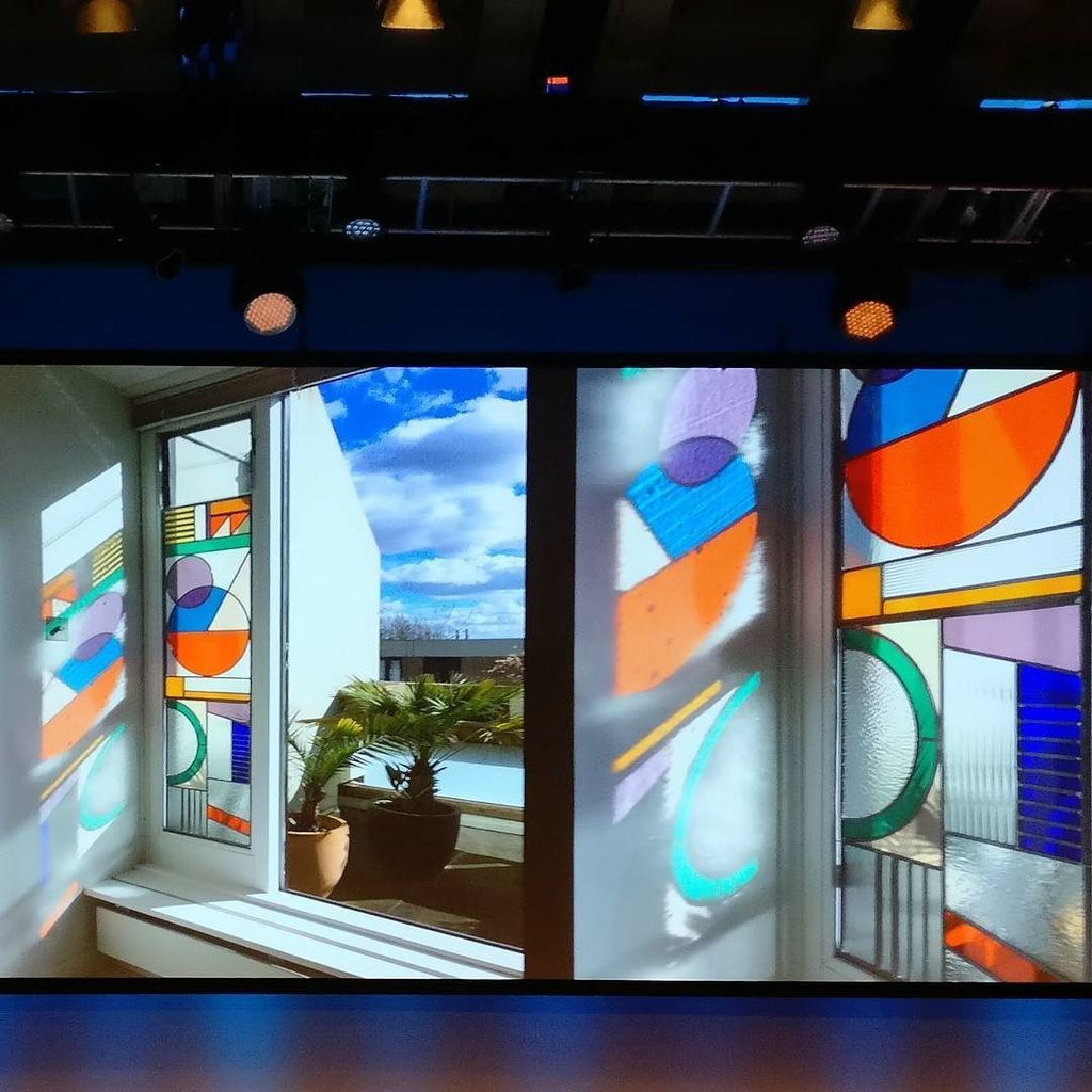 "Do what makes your heart sing" beautiful work from <a href="/mac_chrissie/">Chrissie Macdonald</a> <a href="/reasonsto/">reasonsto</a> 🙆‍♂️ ift.tt/2gITeRd