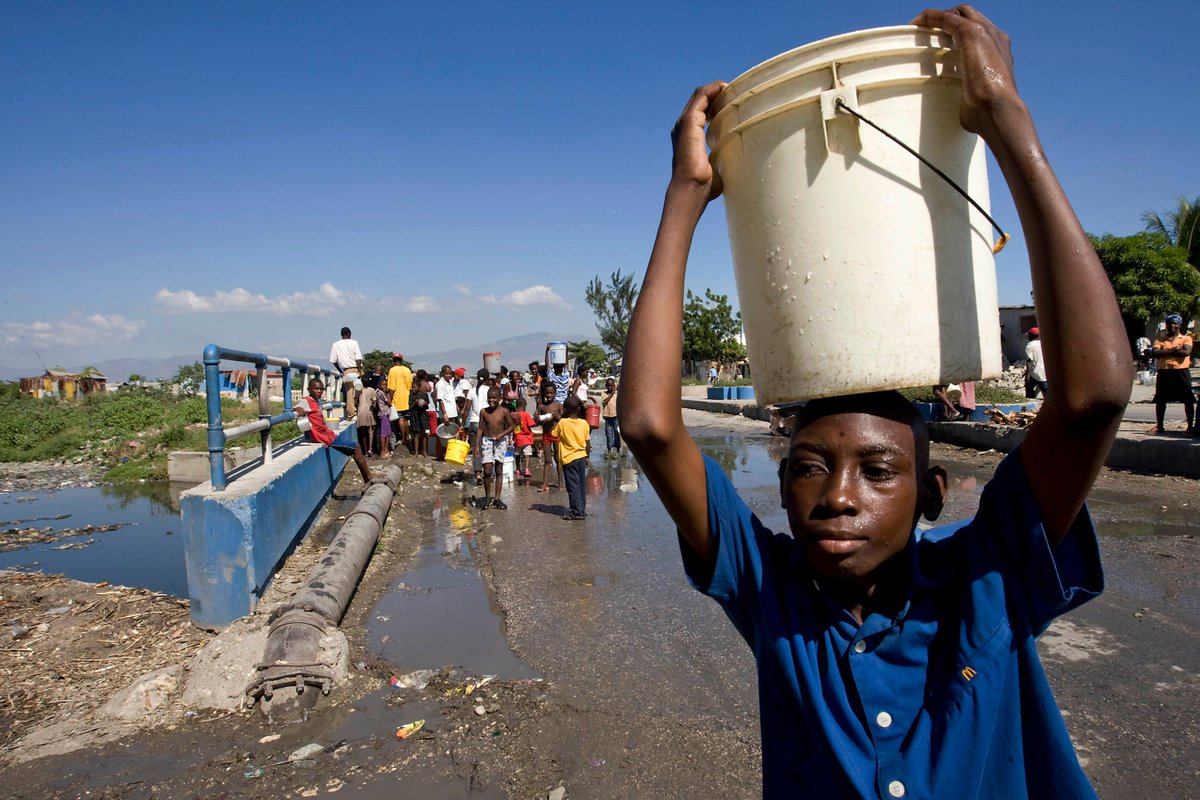Water and sanitation is central to living a life in dignity, yet billions of people do not enjoy these rights. buff.ly/2wD2muQ