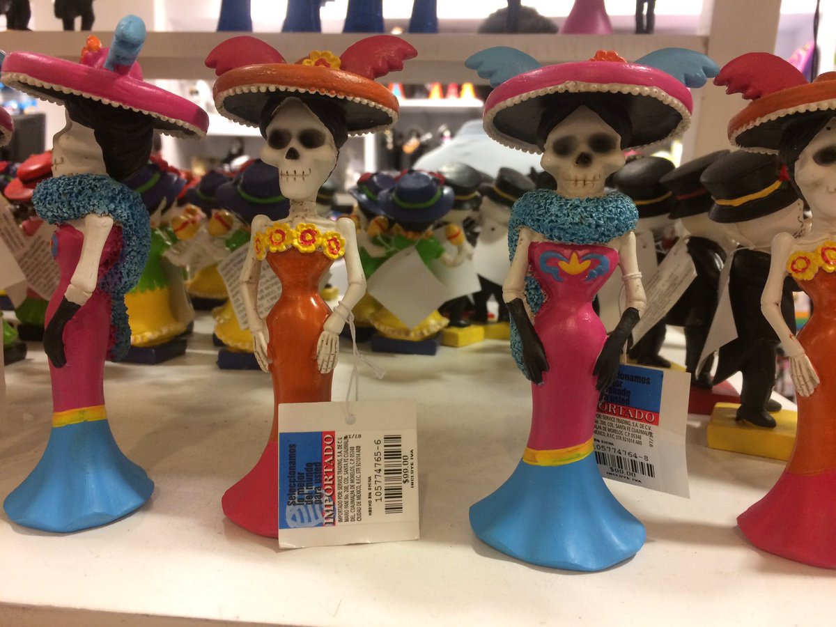 EdgarNunezM's tweet image. Te cae @liverpoolmexico artesanías mexicanas de china? No estaría bien apoyar a los artesanos en México? #catrinaschinas