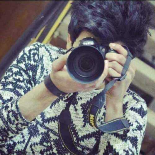 Wt7Hdwylk8r93e1's tweet photo. لـآ شـيء يشـبه شيء
ولـآ أحد يعوّض غيآب أحد 
أشياؤنـآ ﺂلمُختلفـة إن ضـآعت..
 لـيسَ لهـآ بـديـل

❤ ➹ ❀گٍرآر آبن ✋گٍربلّآء شخصِي��ن ❤ ➹ ❀ https://t.co/5NMUvaDTDv