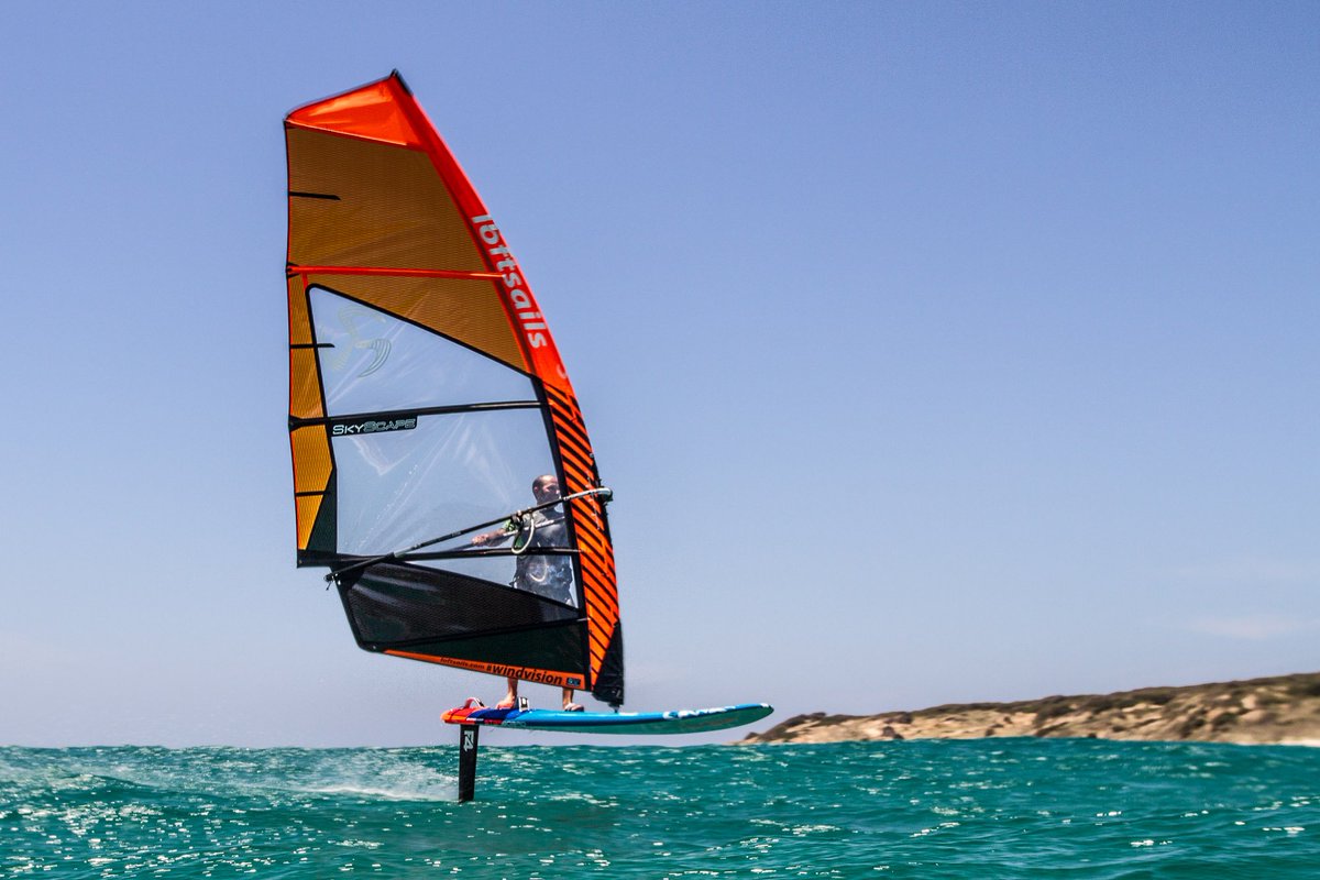 theloftsails's tweet photo. The #Skyscape, a dedicated foil design, is the newest addition to our sail range, check it out at https://t.co/zYlGEV2FjB. ¡ #Loftsails2018 https://t.co/JiE9vn8fji