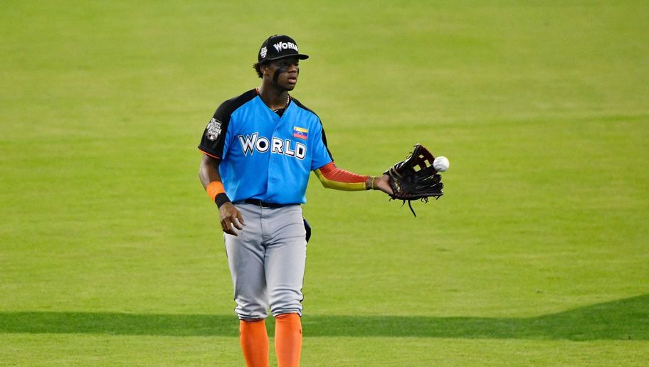 Jocksanlejandro's tweet photo. Ronald Acuña jr Cerca de Pisar MLB. Luego de Haber dominado las 3 Ligas en las que a Visto 
Acción esta Temporada
@alcidesescobar2 @MLB_VZ https://t.co/7BvEMNauAn