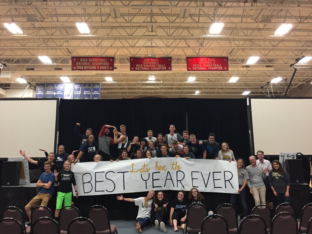 GQuakkelaar's tweet photo. Wanna know why this is going to be the best year ever?? Check out SNOC tonight @ 7:17!! https://t.co/oLbRTFswQI