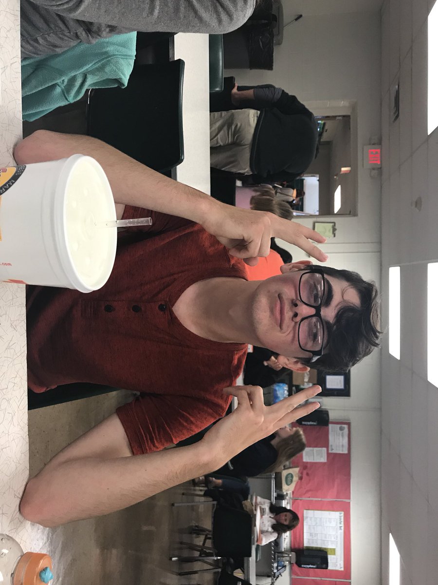 lexv65's tweet photo. thatβs right , #YerdNation & #EditorFlow ππ https://t.co/gWpBbbkOev