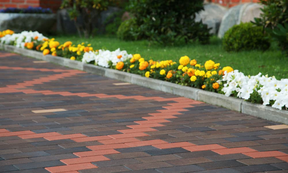 CricketPavers's tweet photo. A beautiful paver driveway will improve the style of your home &amp; increase your home value! 
#CricketPavers 

https://t.co/bwowWQJgn2 https://t.co/lemIYWy4nc