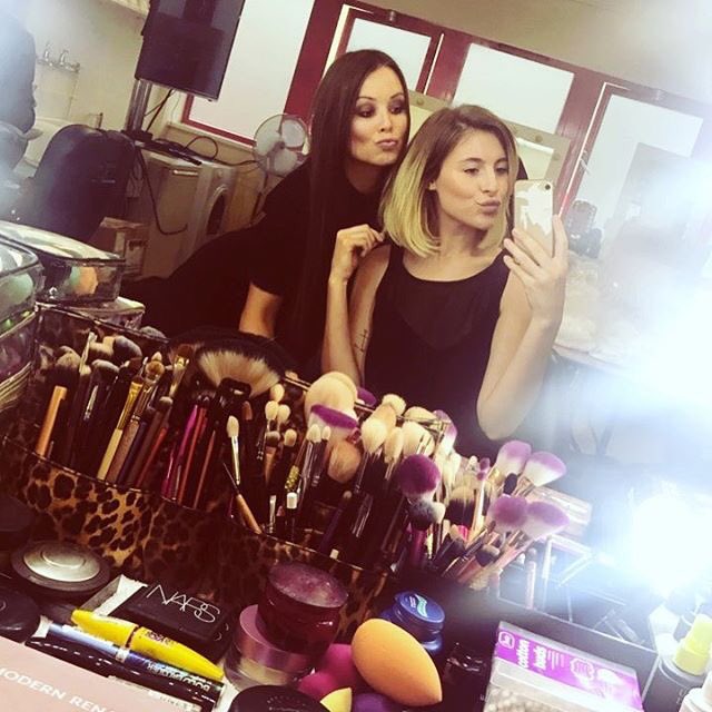 DFMAmakeup's tweet photo. ππΌ Our talented tutor Liv Davey #backstage getting ready for launch day of #StrictlyComeDancing! ππΌ#DFMApro #MUA #MakeupArtist @SCD2017UK https://t.co/IcEBENIk6M