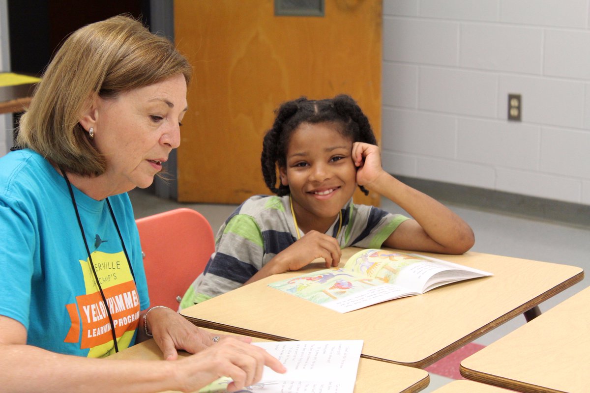 YLPLearns's tweet photo. Did you know that on average our students advanced four reading levels over four weeks? FOUR levels in FOUR weeks!? That's amazing! https://t.co/uLeg8LSFlD