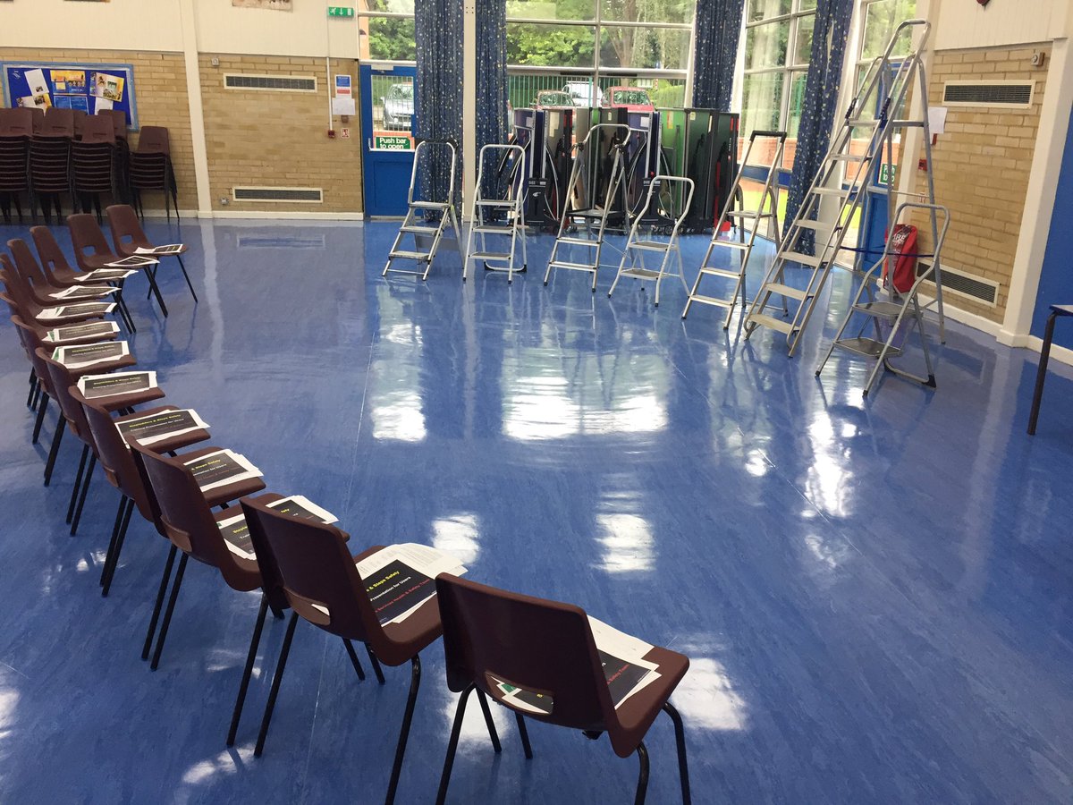 chrisedwardsuk's tweet image. Always a highlight of any Inset Day: palpable excitement building ahead of step-ladder training. #7varieties
