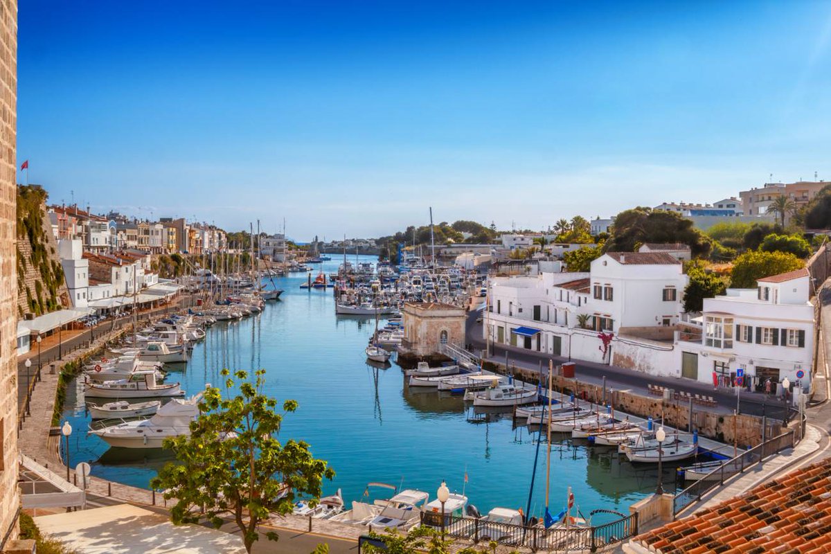 autocaravanasES's tweet photo. Una ruta en AC o #Campervan diferente y más que recomendable para esta época del año: #Menorca 🚐😍 #viajar #Viajes https://t.co/biCWxDIQgM https://t.co/uRL3GKjopj