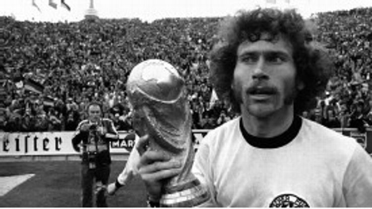 48 caps, 10 goals, 1971-1982. Happy birthday, Paul Breitner!  