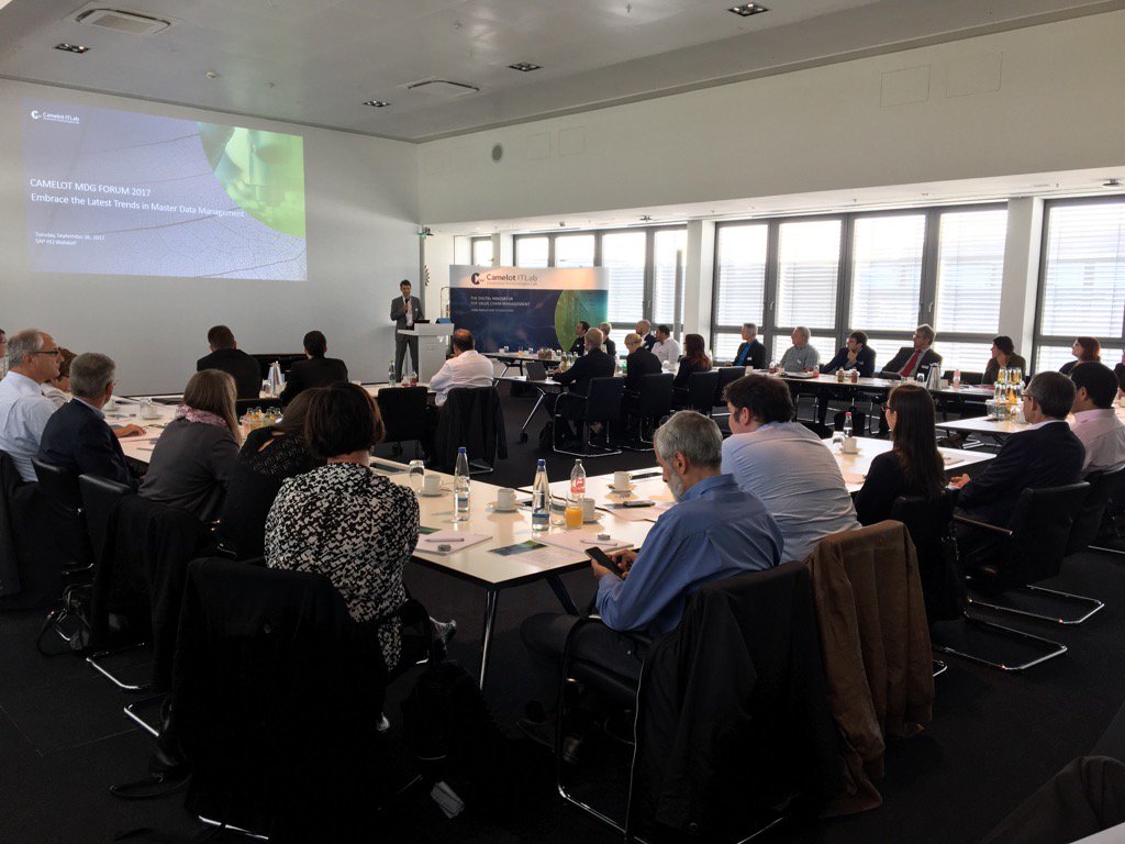 HenrikBaumeier's tweet photo. #SAPMDG Forum from #CamelotITLab started with great presentations of #Celesio, #KBA and #SAP. #Merck to follow! Nice https://t.co/DLOcgIStkv