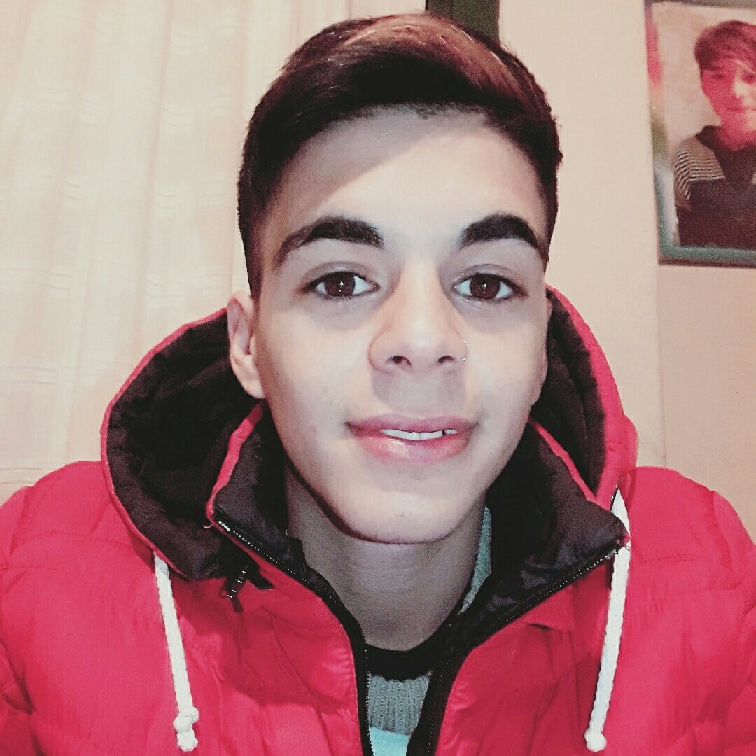 CorvalanFrannok's tweet photo. #NuevaFotoDePerfil https://t.co/ASTty14pfu