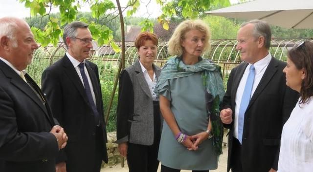 BobLeCentriste's tweet photo. #IndreEtLoire. Une liste #UDI «d'ouverture et constructive» portée par le président des maires Pierre #Louault
https://t.co/b9ZVwK63Q1 https://t.co/rbvsbH0SyF