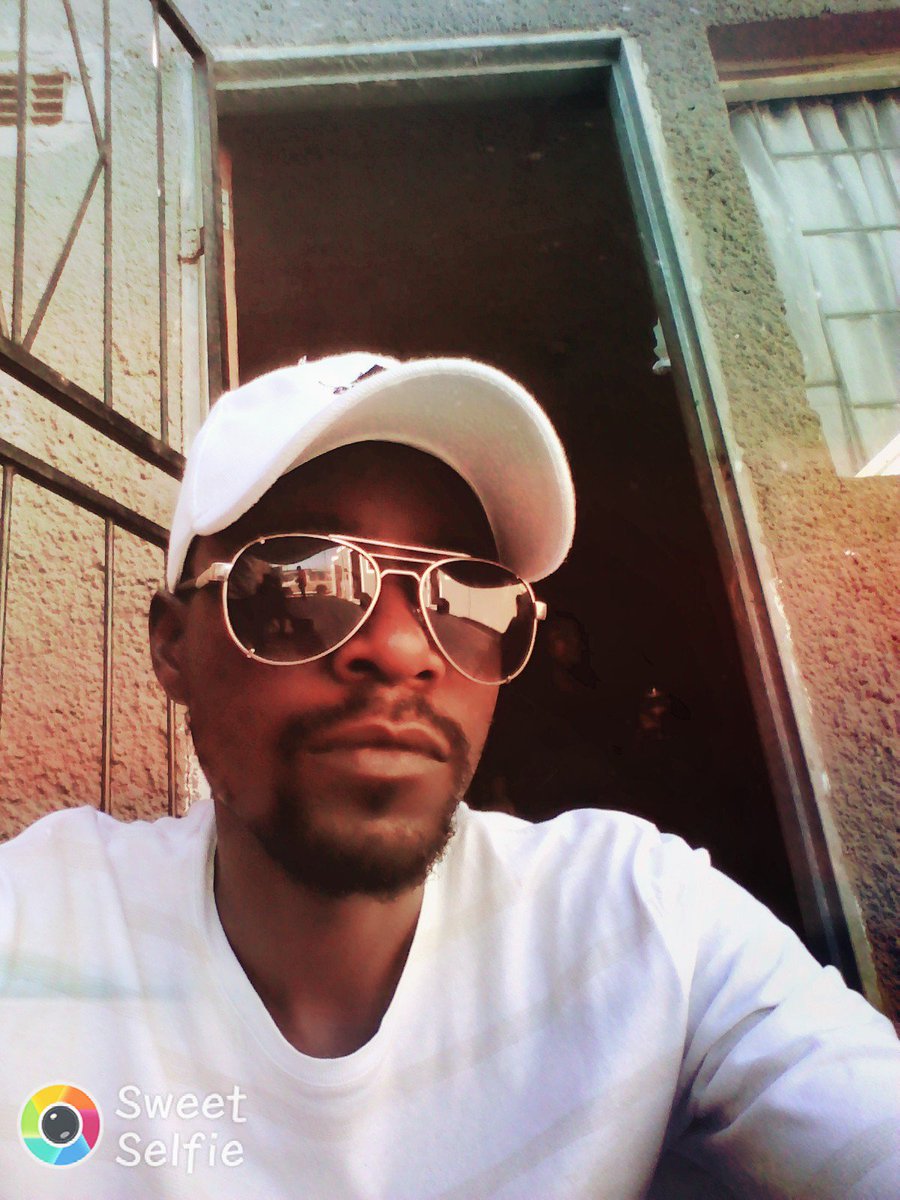 MandenguF tweet picture