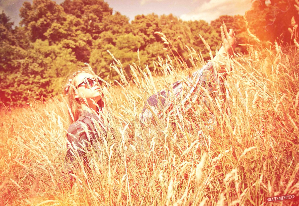 #light #actor #blonde #hippie #60s #fashion #london #photography #photoshoot reaperagency.com