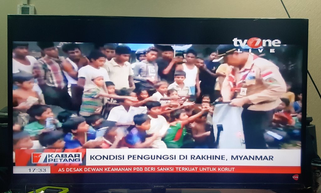 kwarnas's tweet photo. Wawancara eksklusif Kak Eko Sulistio mengenai kondisi terkini para pengungsi Rohingya di Myanmar dalam program Kabar Petang @tvOneNews (5/9) https://t.co/nvplSF5XwC
