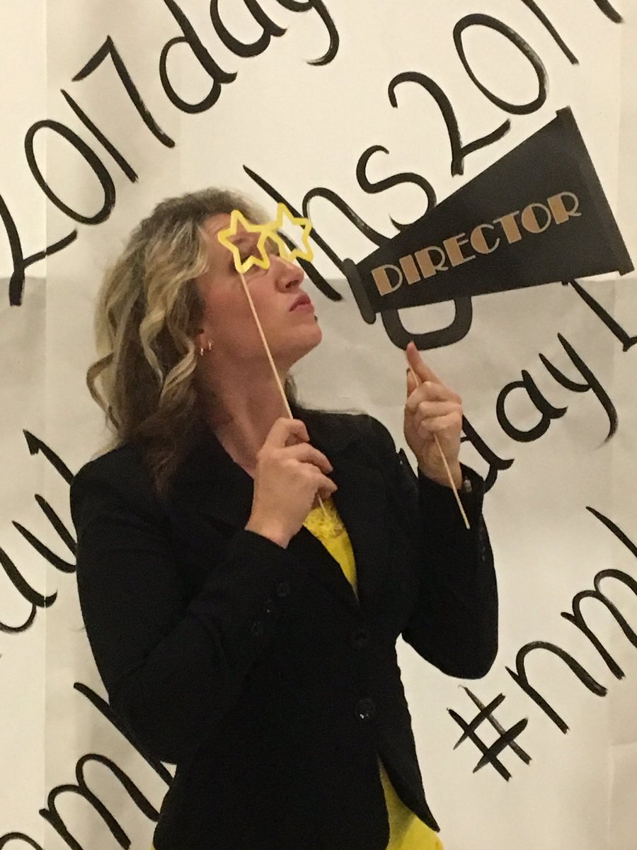 mswilsonsmind's tweet photo. One more....so artistic lol #nmhs2017day1 *I'm sure more will follow lol https://t.co/FbisJFRkos