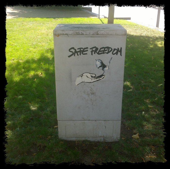 XXXLLUTZ's tweet photo. Gerade gesehen... #SafeFreedom #Heppenheim #SoTrue https://t.co/MAcfNERQ46