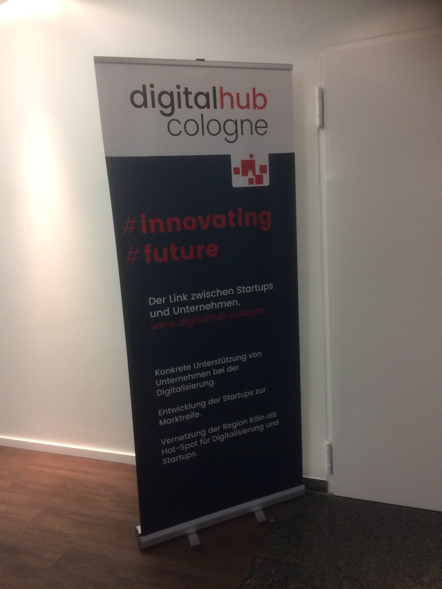WTCTwente's tweet photo. Presentation #digitalhubcologne @Koeln - THE City of digitisation & startups in @nrwinvest_com matchmaking companies & #startups #GO4Export https://t.co/LpCmALWJyX