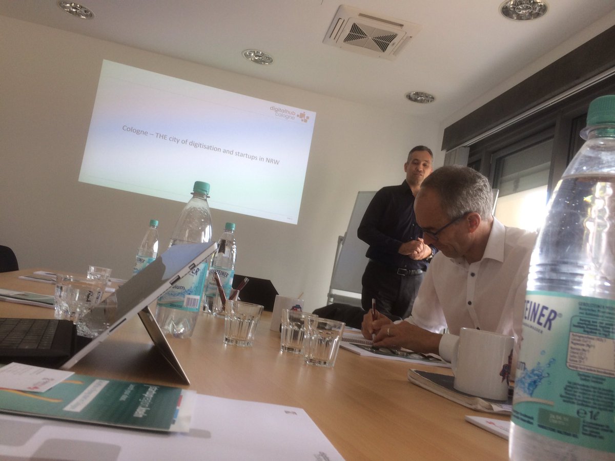 WTCTwente's tweet photo. Presentation #digitalhubcologne @Koeln - THE City of digitisation & startups in @nrwinvest_com matchmaking companies & #startups #GO4Export https://t.co/LpCmALWJyX