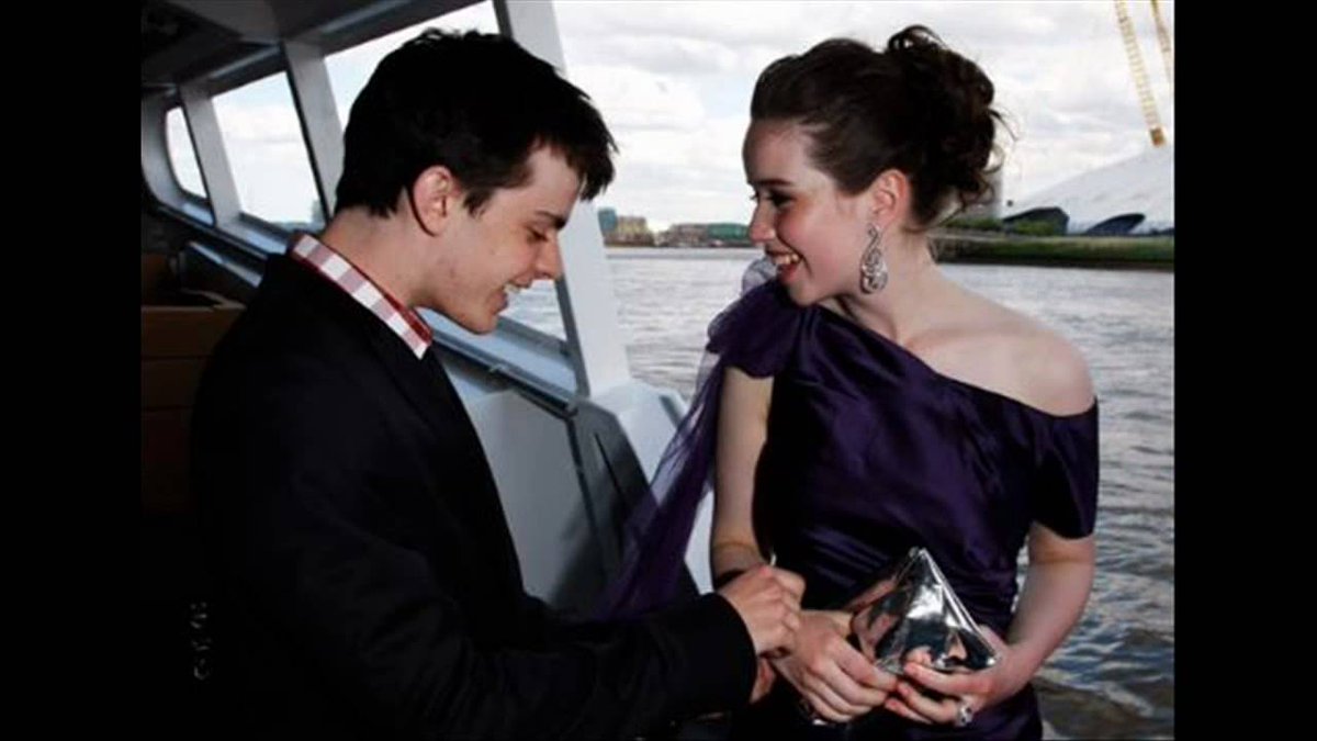 Skandar Keynes And Anna Popplewell