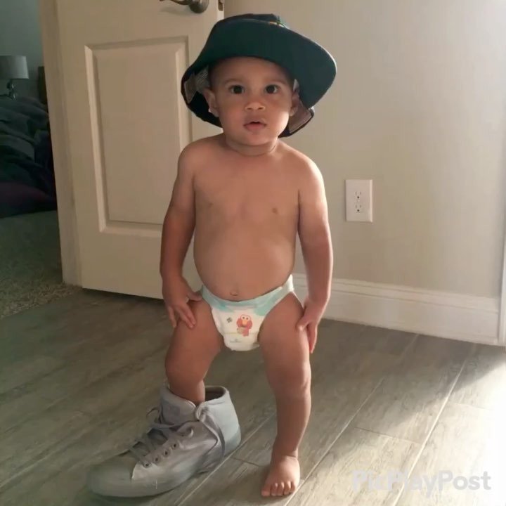 FigureProChrisB's tweet photo. Yup, #mylittleman is #14monthsold ...and two weeks 😬😬 Thx Mom-mom and Pop-pop while mommy is away!☺️💙 Watch #Instavideo:http://ift.… https://t.co/VMSlp0LtNX
