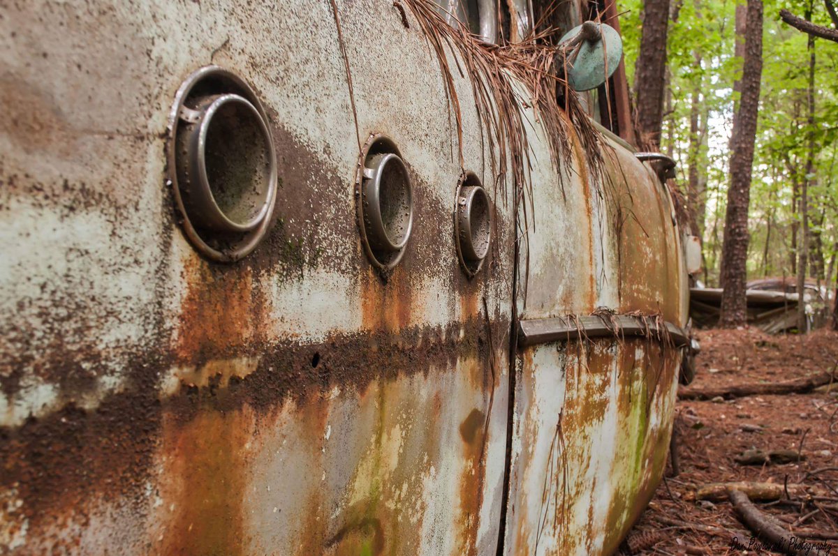 outdoorfreak247's tweet photo. "Porta-power" '55 Buick Roadmaster. #abandoned #urban #explore #exploring #exploration #urbex #oldcarcity #photography @urbexa_com https://t.co/1MjMtQ8sgG