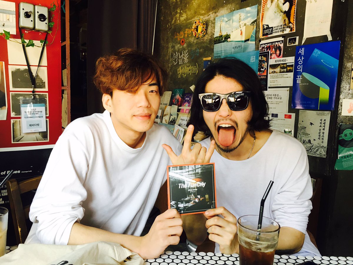 thecaptainrock's tweet photo. 🎉The FunCity 앨범 빌매 추카🤘😎
#thefuncity https://t.co/silO36pElO