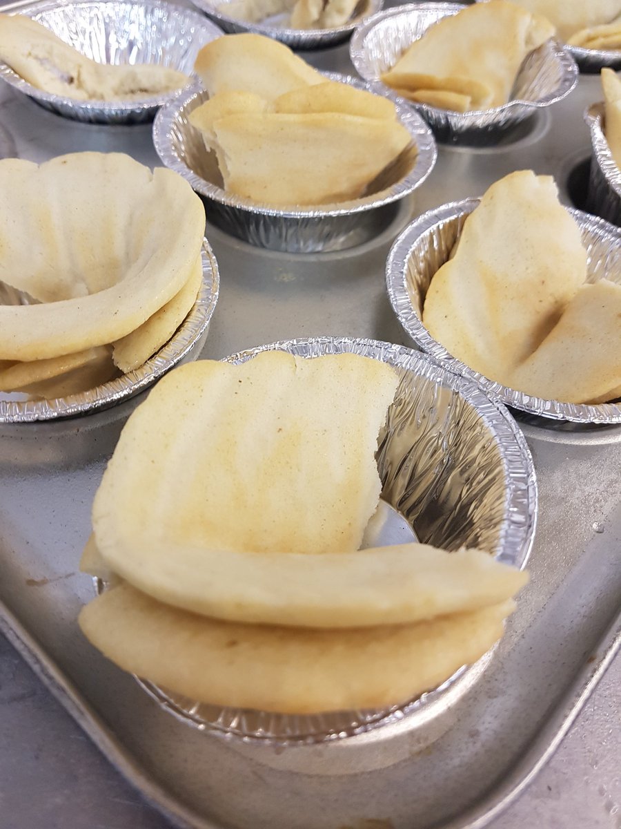 HeidiBooth90's tweet photo. Whinging it didn't quite work for this week's baking challenge!! Presenting fortune pasties... 🙈🙈 @SallyPepperBeeb @BBCDerby #bakeofffail https://t.co/DUahikWain