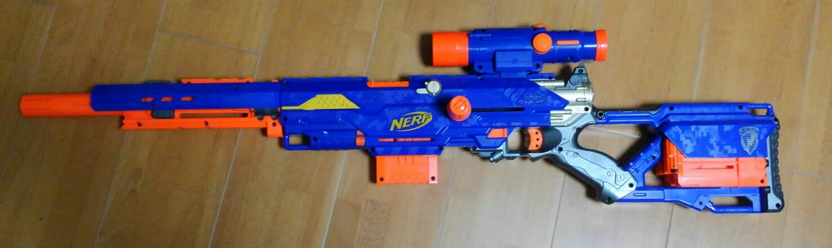 エリートカラーのロングショットってだけでもカッコいいのに、スコープ