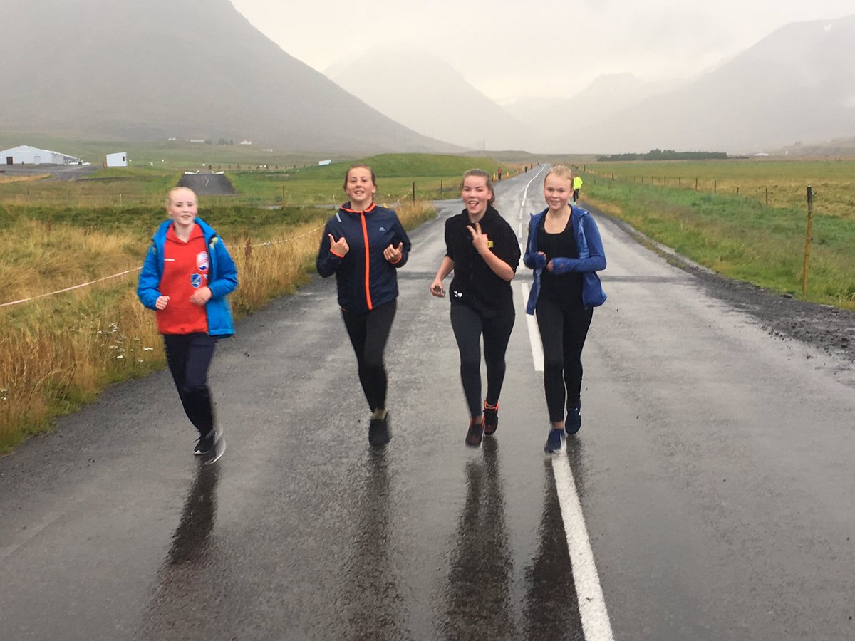 grskav's tweet photo. Norræna skólahlaupið 2017 hjá nemendum GAV #menntaspjall https://t.co/v8jUiRxEk1