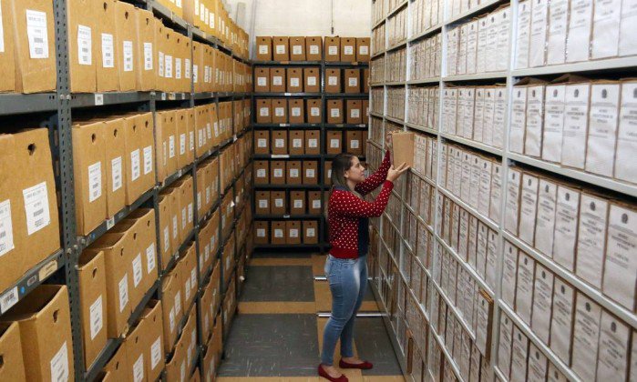 Thiag0dias's tweet image. Governo gasta R$ 466 milhões por ano para armazenar documentos de 13 ministérios glo.bo/2vHtT0O