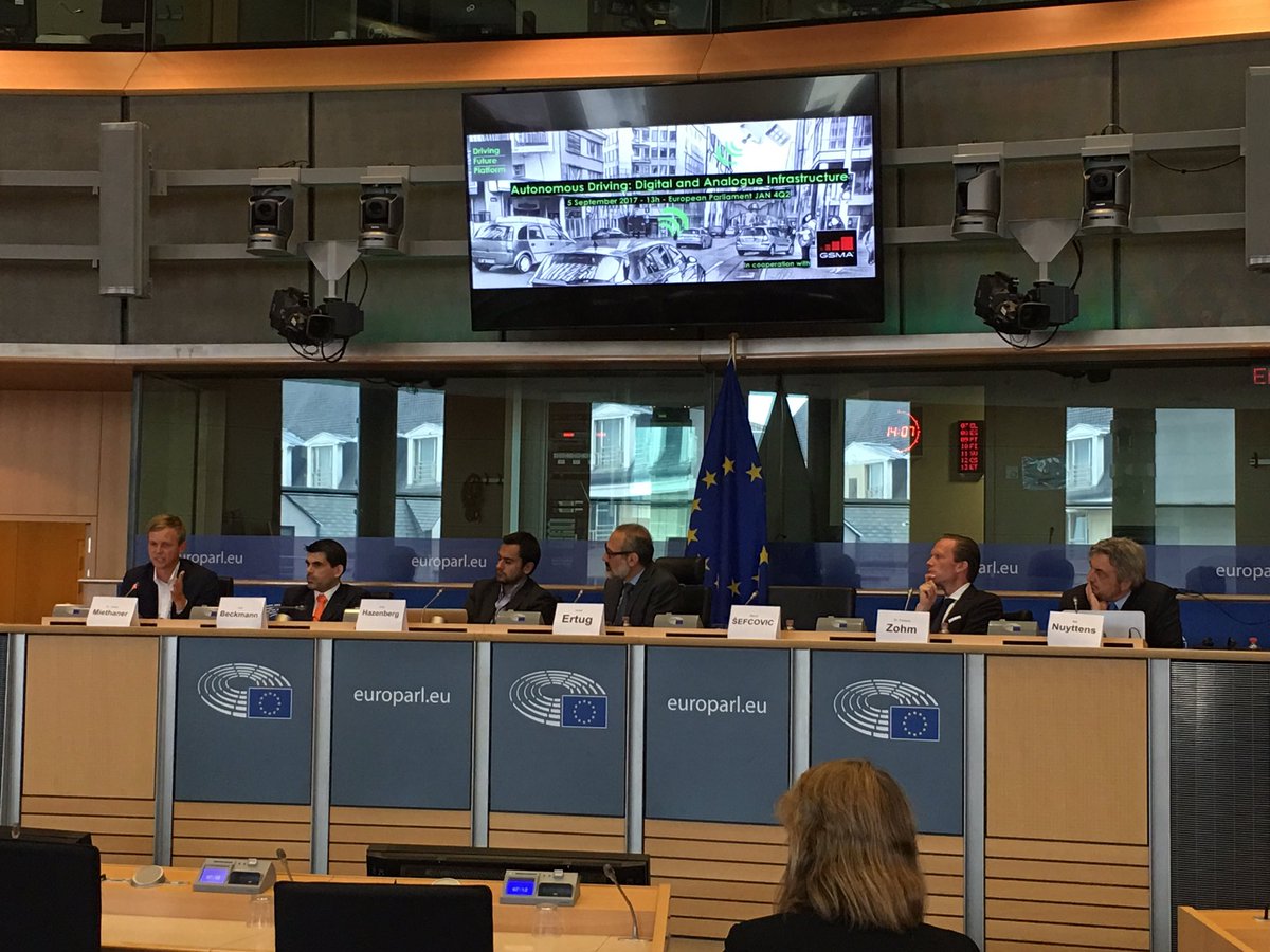 eapa_org's tweet photo. Thank you @IsmailErtug for reminding VP @MarosSefcovic to don't forget #infrastructure in the EU budget. #DrivingFuture @CarstenKarcher https://t.co/QtNq8SS5jq