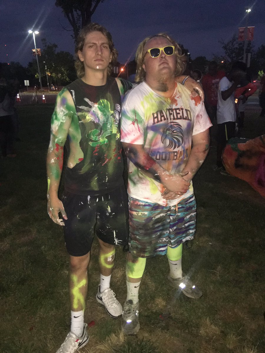 KidKeeney's tweet photo. Happy birthday big dawg @J_Blevins55 ❤️ #seniorlot #underme #perkyscalling #wyd #ireneitaly https://t.co/Nlx4fRrxZj