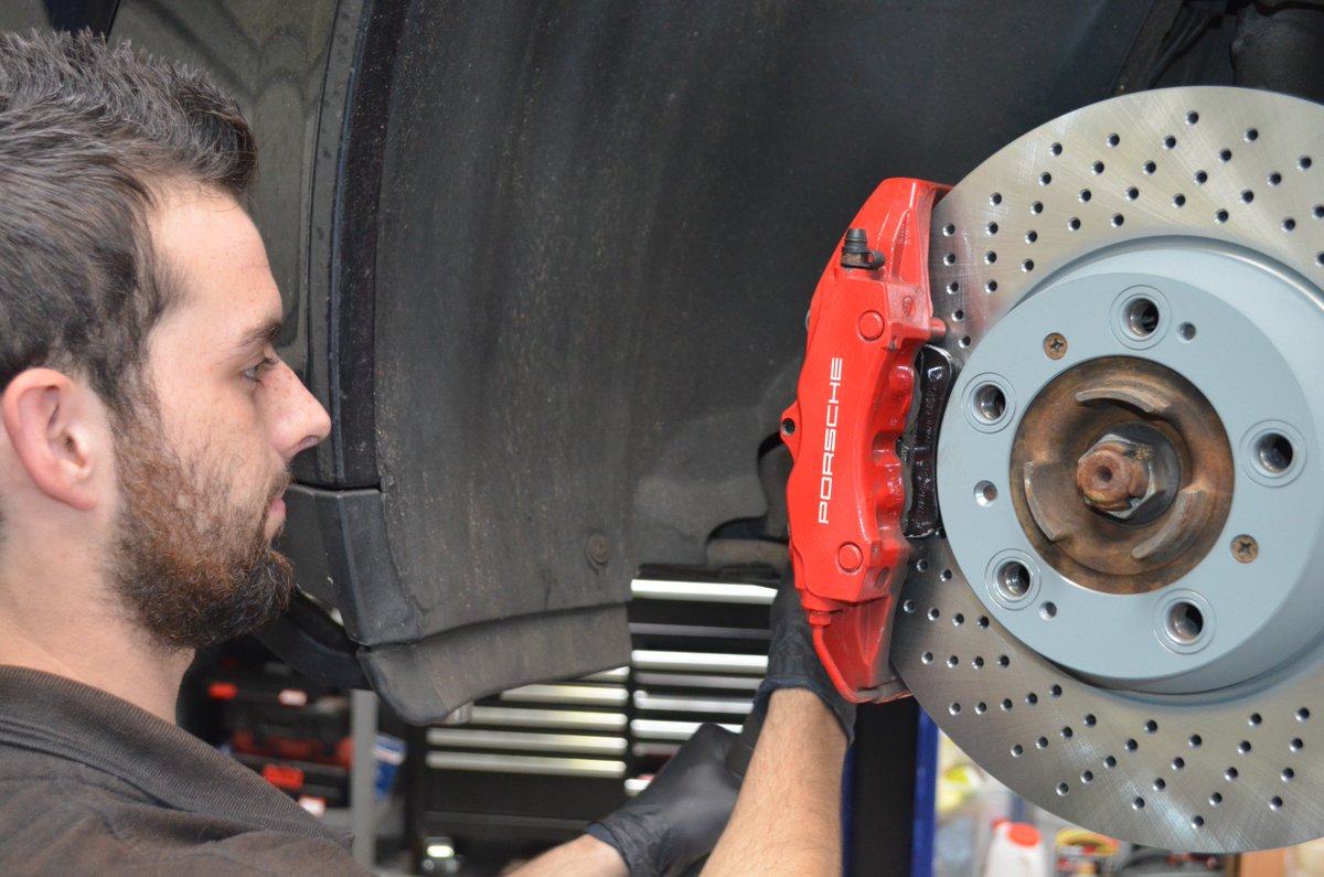 PerformanceDw's tweet photo. We specialise in Porsche, but our talents don't tie us to them - bring your car in for repairs or service no matter the make or model. https://t.co/bCw9fhqd1u