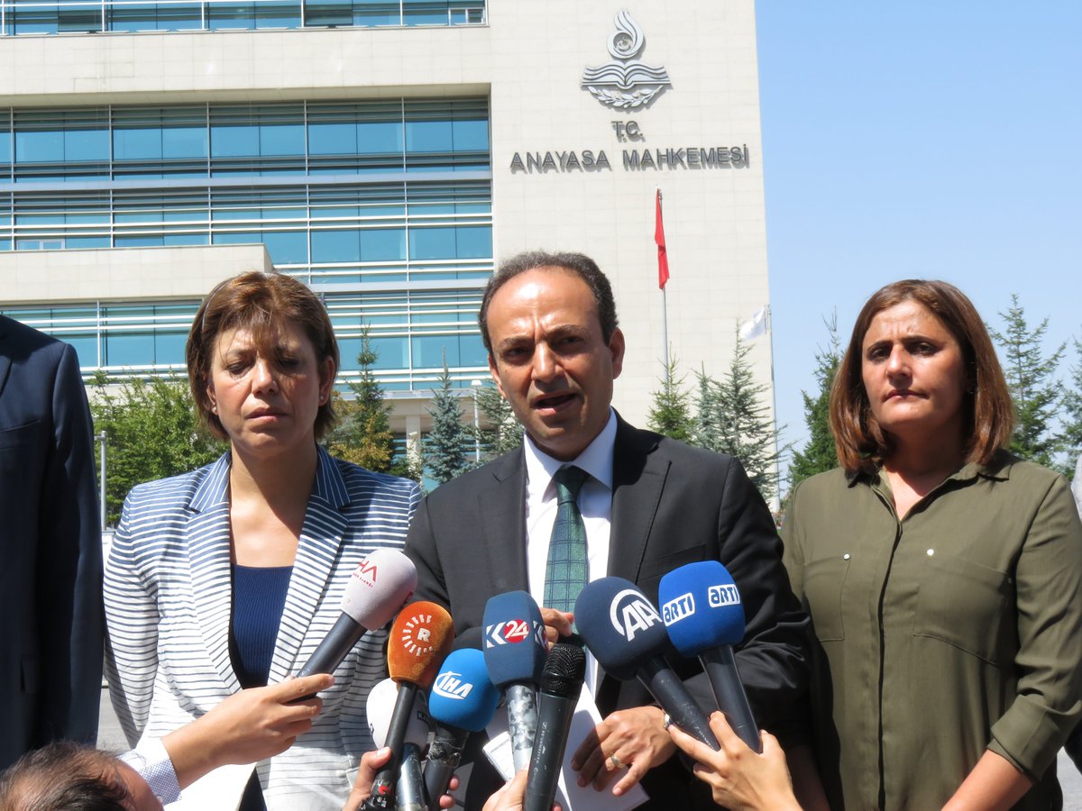 cumhuriyetgzt1's tweet photo. Baydemir: Selahattin Demirtaş ve 10 milletvekilimiz 306 gündür rehin tutuluyor 

https://t.co/uslHaNUPws https://t.co/lWXKKW0PR5