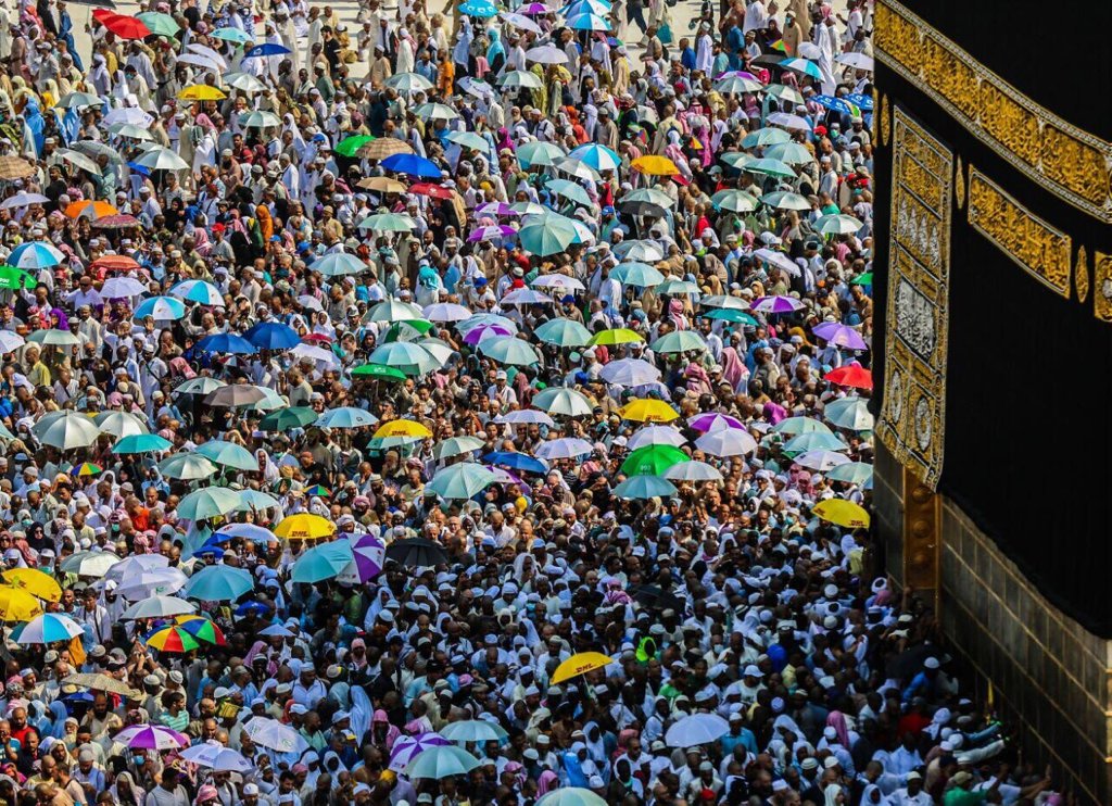 gcc_pro's tweet photo. مكة المكرمه 
( حج 2017 )
#مصوري_الخليج 
#تصوير 

@abdooo_af https://t.co/Y9hxA09kcV