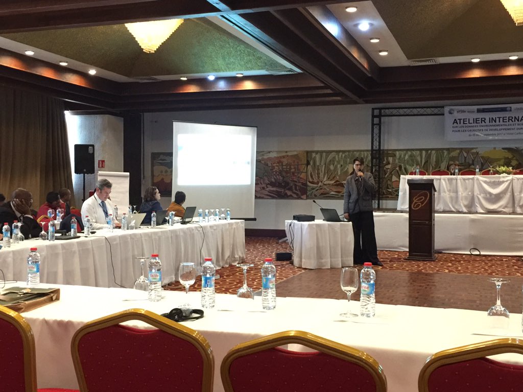 TWAS_SAREP's tweet photo. #OpenData17 Associate Director @SKA_Africa Anita Loots present on Square Kilometre Array at the Environmental &amp; Scientific OpenData Workshop https://t.co/8PxSXMHePm