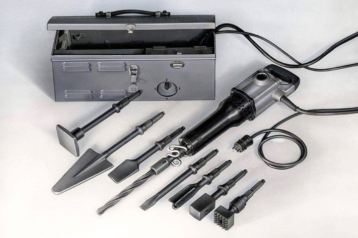 BoschPro_SA's tweet photo. Today we use the same tech, but our heavy electric hammers have become smaller, handier. Our accessories are more technically sophisticated! https://t.co/LOQtH5OVaq