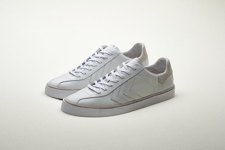 hummelhive's tweet photo. Delving back into the 70s archives, the DIAMANT provide a modern interpretation of a heritage silhouette #HUMMELHVIE
https://t.co/kldf72jcTl https://t.co/CJ7VgviGju